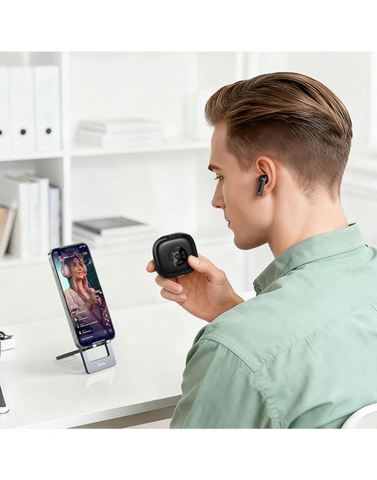 Hoco TWS Earbud With Remote Control, IPX4 Waterproofing (EW204)