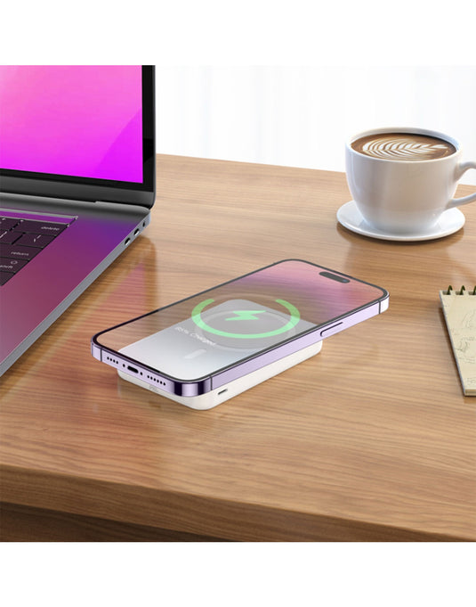 Hoco Magnetic 20W PD Power Bank (5000mAh) (J109) - TechCrazy