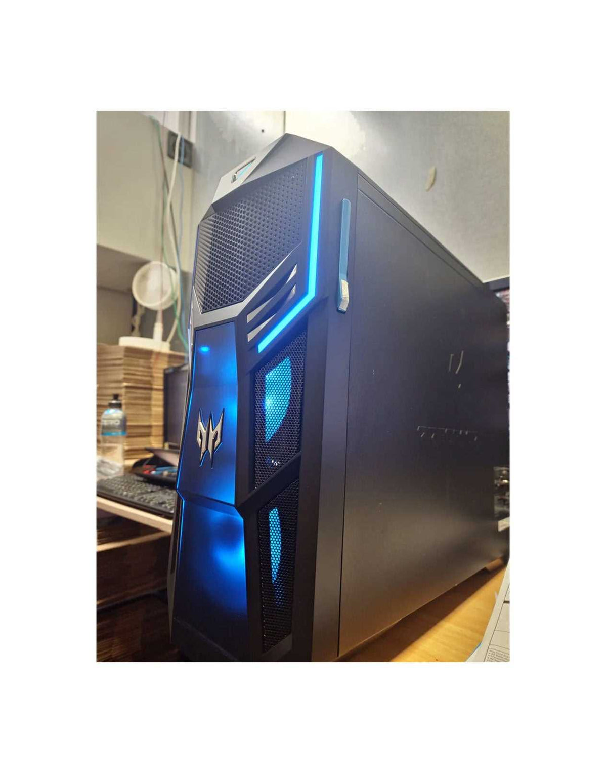 Acer Predator PO5-615s i9 10th Gen GeForce RTX 3090 8GB 512GB