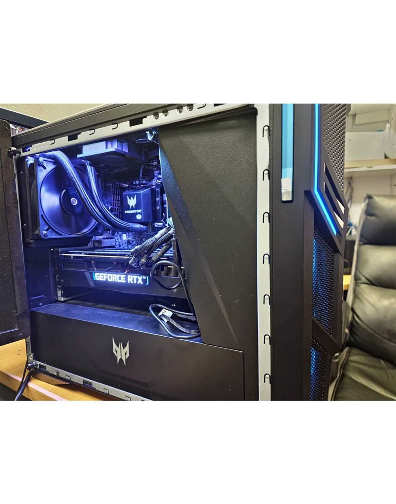 Acer Predator PO5-615s i9 10th Gen GeForce RTX 3090 8GB 512GB, 2TB HDD