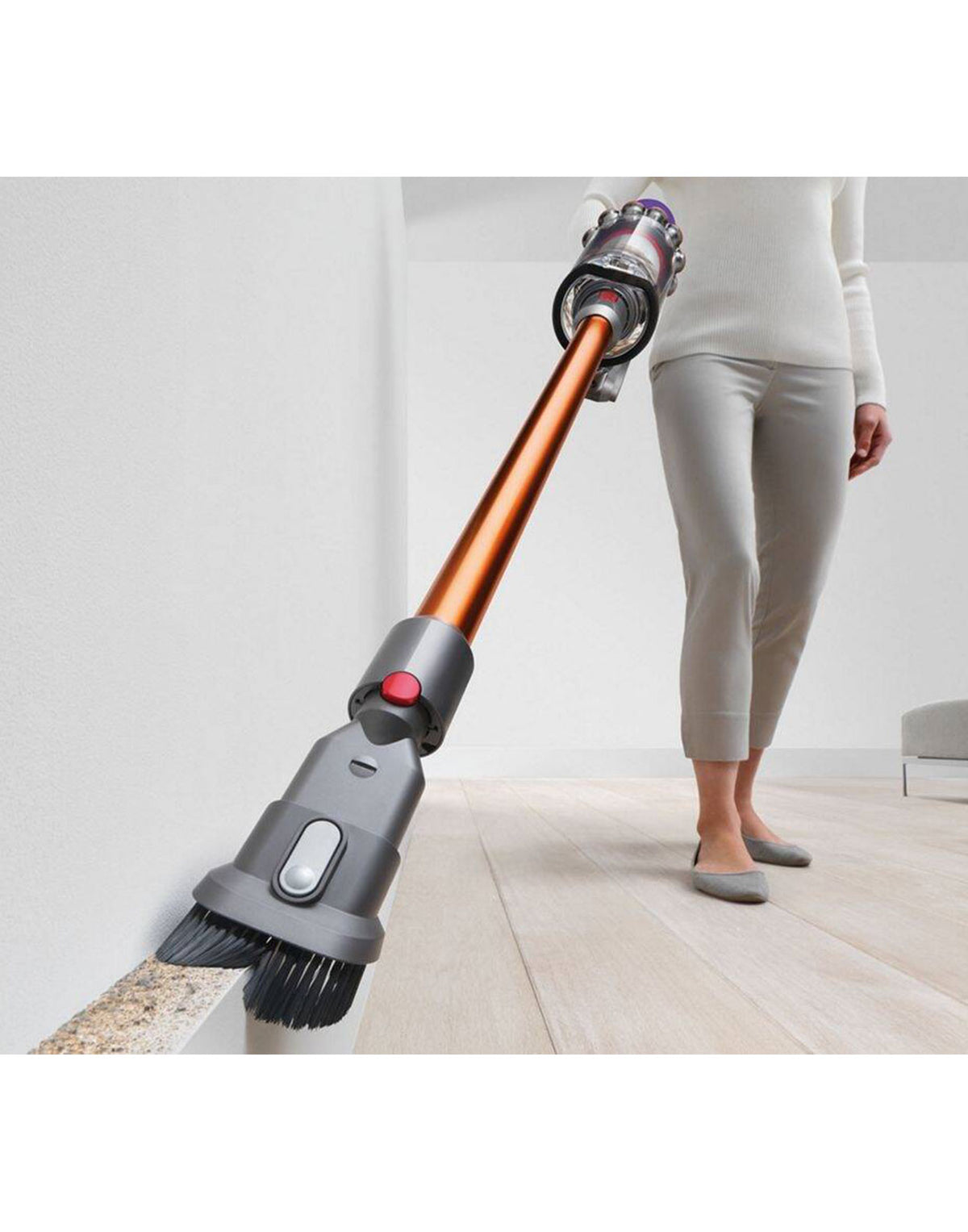 Dyson V10 Cordless Handstick Vacuum With Accessories